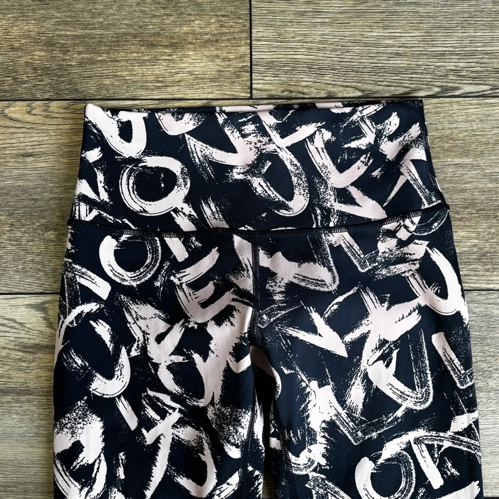Lululemon Wunder Under High Rise Tight Leggings Graffiti Pop Navy Sz 6